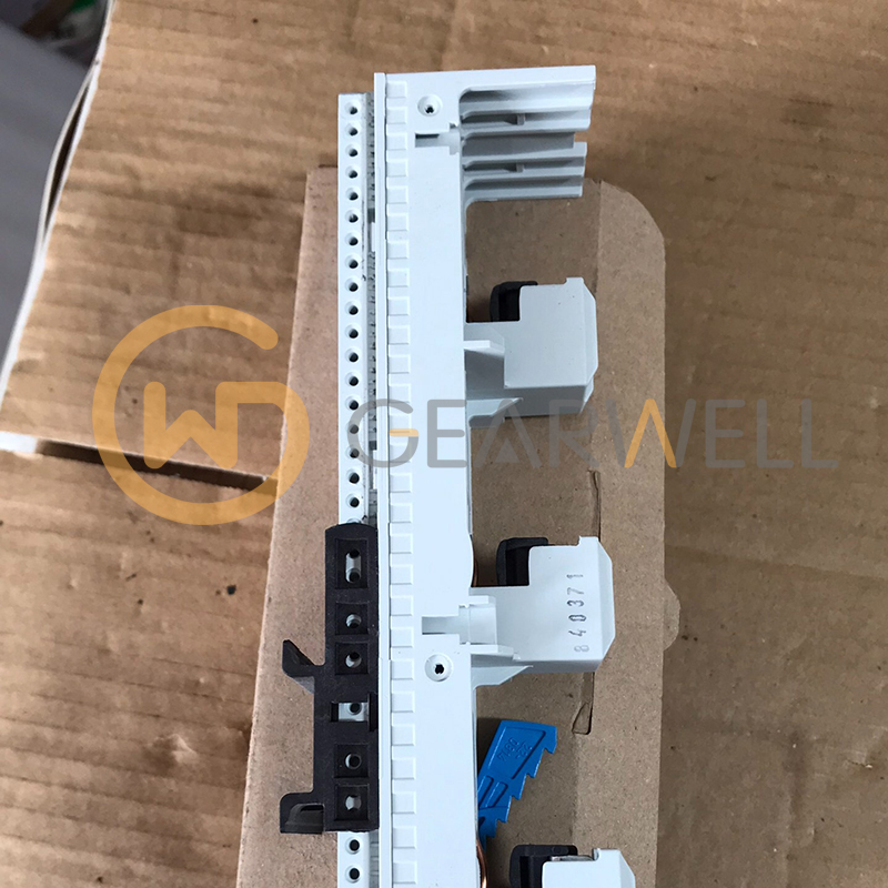 Allen-Bradley 141A 32436 Standard Busbar Module 200 x 45mm 25A 141A 32436 200 x 45mm 25A Automation image 2