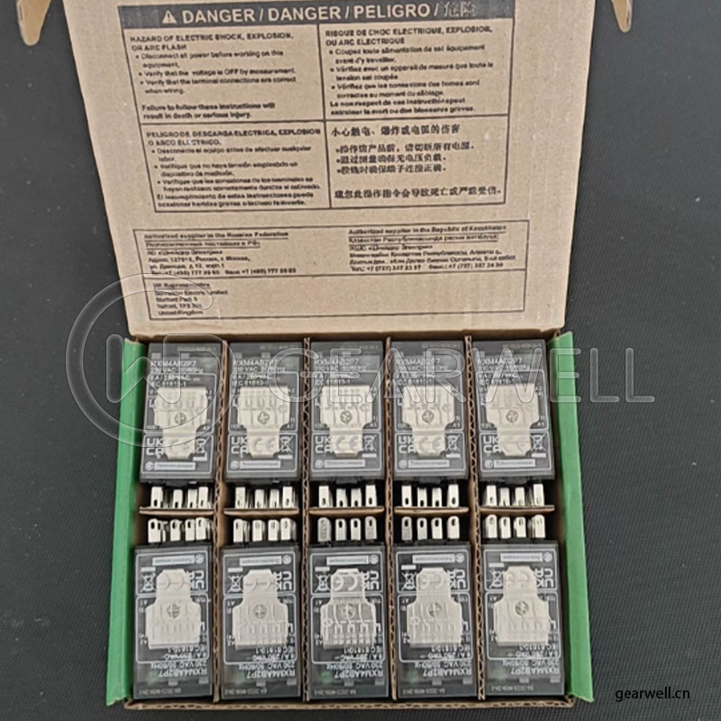 SCHNEIDER RXM4AB2P7 Relay