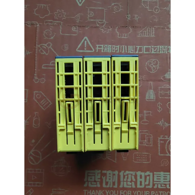 Siemens 6ES7136-6BA00-0CA0 PLC I/O Module industrial automation parts image 4